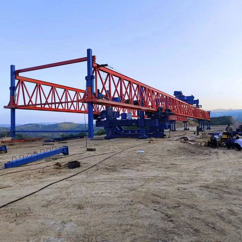 山西路桥离隰高速GYLQ200T-40M自平衡过跨架桥机